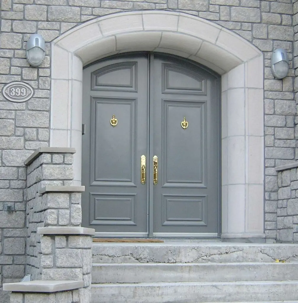Portes d'acier